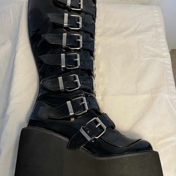 DEMONIA SWING-815 PATENT VEGAN BLACK PLATFORM BOOTS - Picture 5 of 12